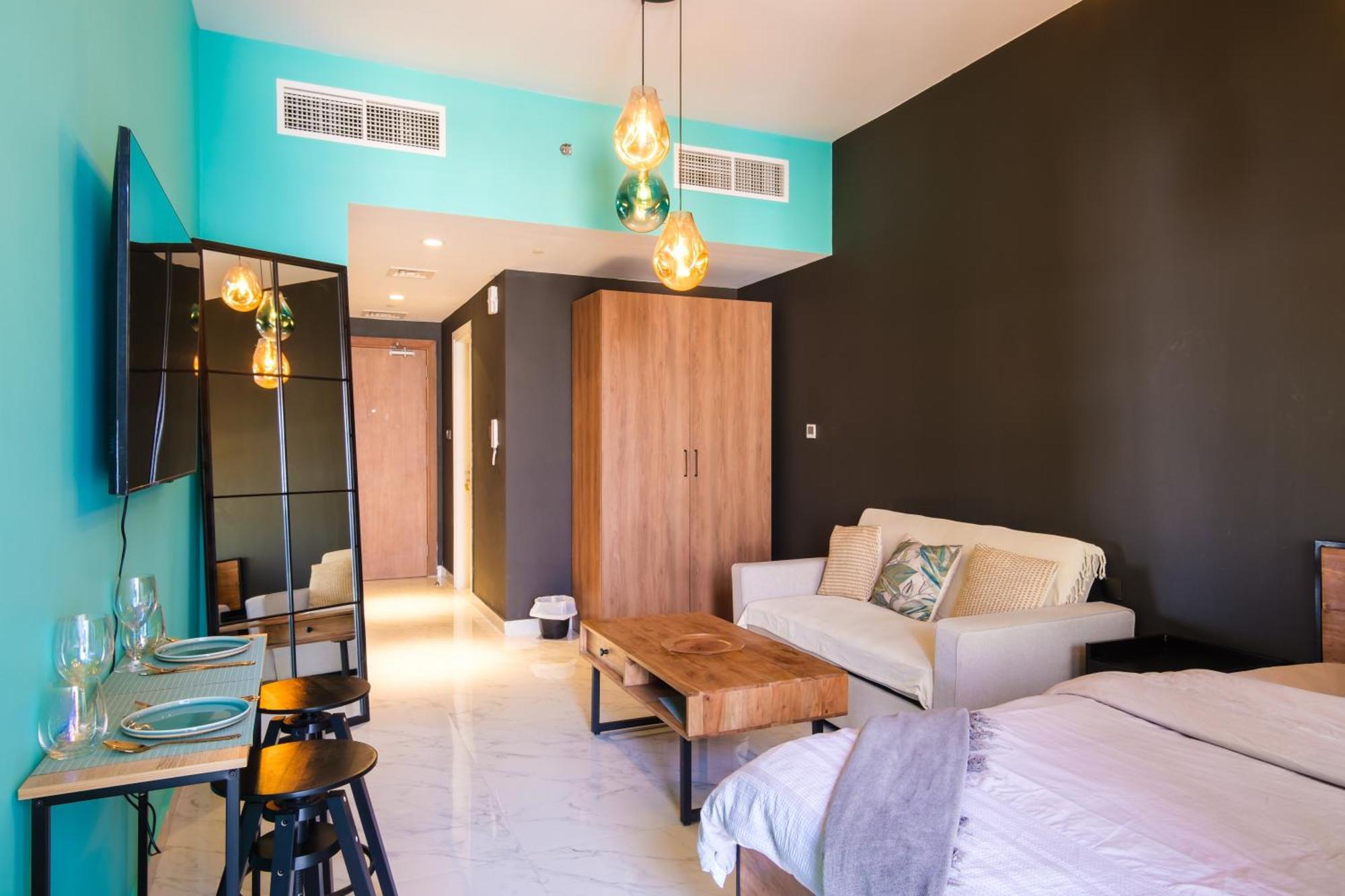Industrial Chic Retreat Apartment