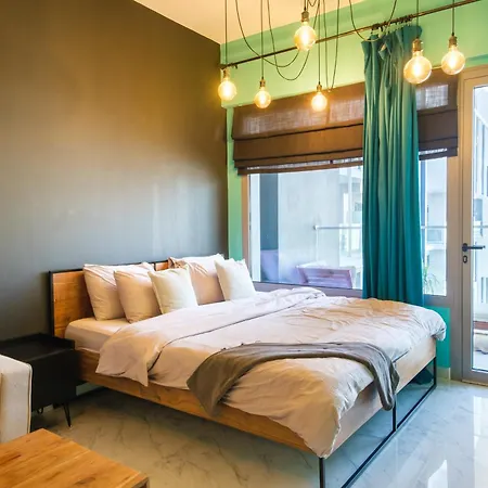 Industrial Chic Retreat Apartment Al Qurayyah Exterior photo